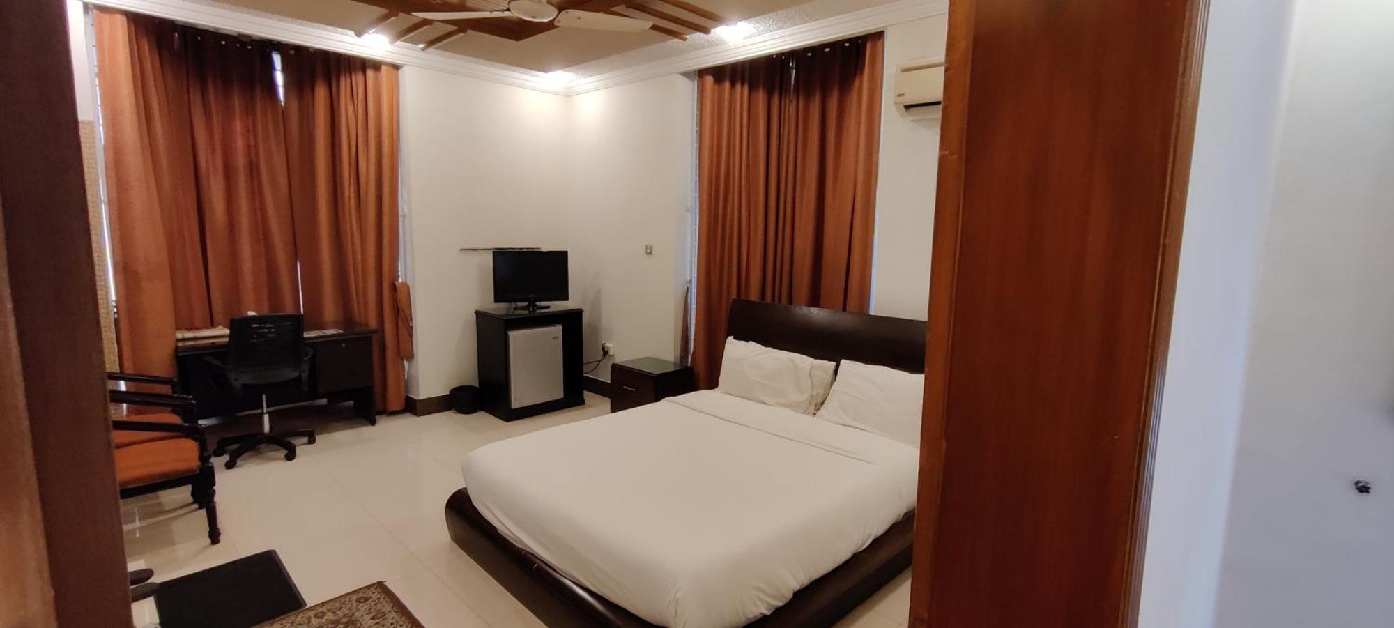 فندق Capri Executive اسلام اباد المظهر الخارجي الصورة